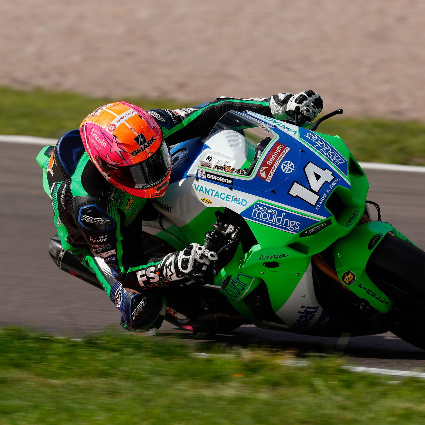 DAO Racing Kawasaki Pamer Livery BSB 2022 untuk Harrison